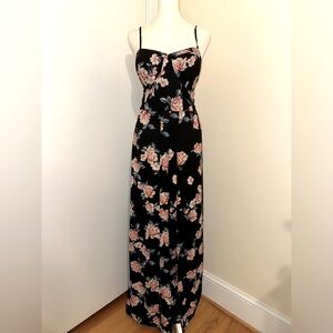 Women’s Xhilaration Jumpsuit, Black Floral, Size Medium